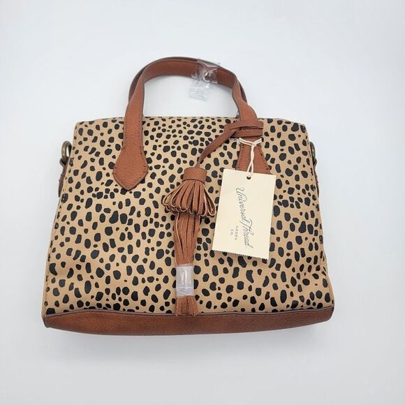 NWT UNIVERSAL THREAD Goods Co. Leopard Pleather Lined Crossbody - Picture 1 of 8
